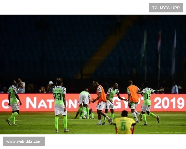 皇家奥维耶多vs皇家贝蒂斯：主队门将埃斯坎德尔成防线关键